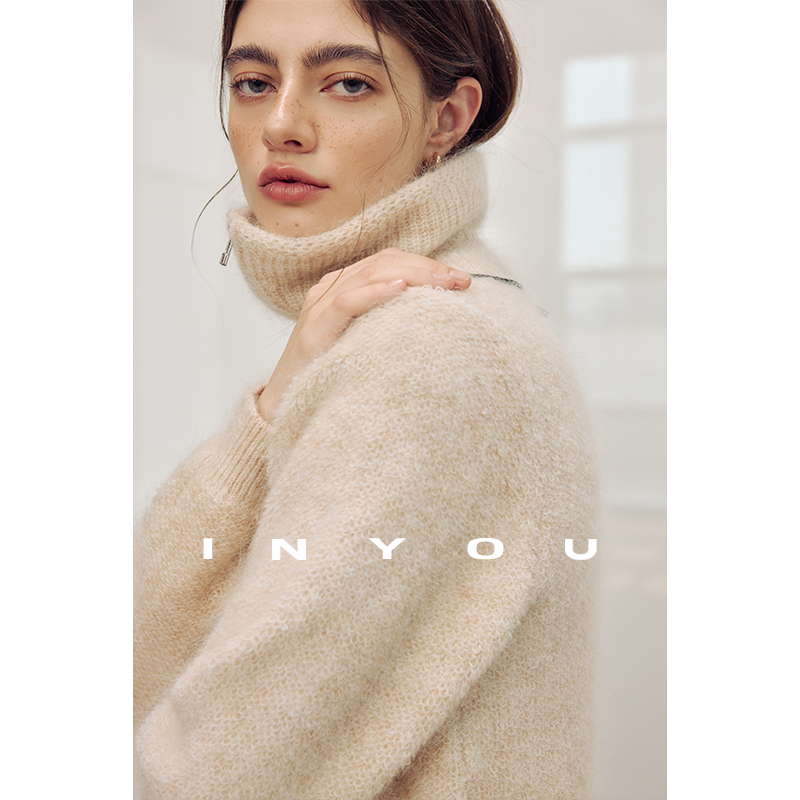 因由【11/28 am10:00上新】简约羊毛马海毛衣高领双开拉链外套女