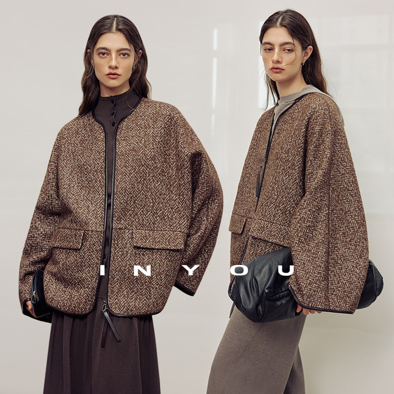 因由 高奢秋冬羊驼毛皮包边无领斗篷式外套女新款小香风上衣,女装/女士精品,毛呢外套,淘宝优惠券,粉丝福利购,淘宝优惠卷