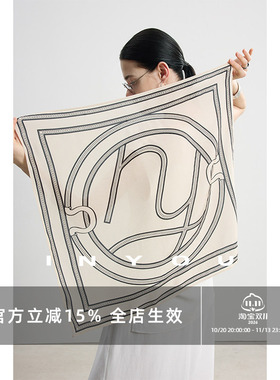因由 百搭方巾披肩春秋新款围巾原创设计感图案时尚印花丝巾女