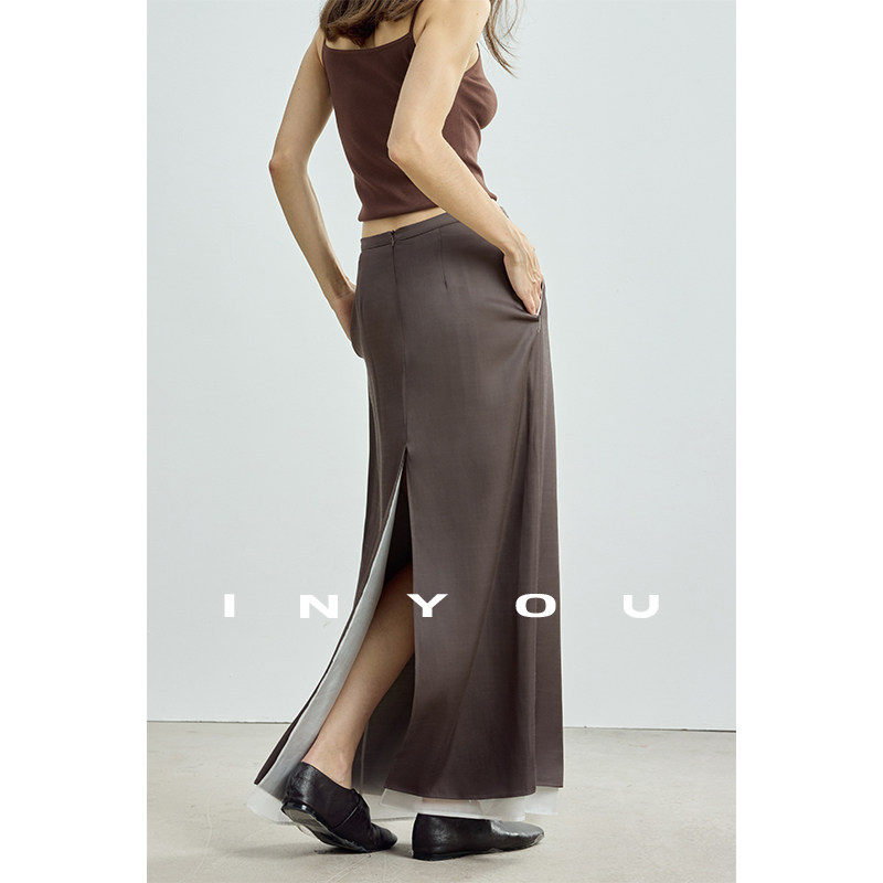 因由 天丝醋酸早初秋新款博主风双层撞色后开叉松弛直筒半身裙女