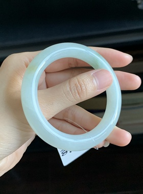 毛毛的翠//M 12512/天然特色淡绿翡翠手镯/51/400