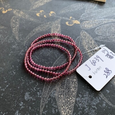 毛毛的翠/J 6039//桃红碧玺小米珠长串//288