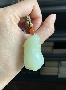 毛毛的翠//M 12722/和田玉青白玉大貔貅挂件/380