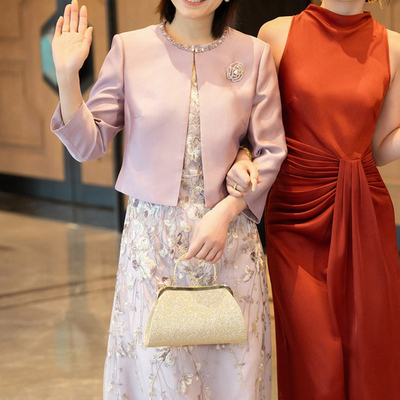 喜婆婆婚宴装2025新款妈妈礼服高端轻奢高级感高贵年轻款平时可穿