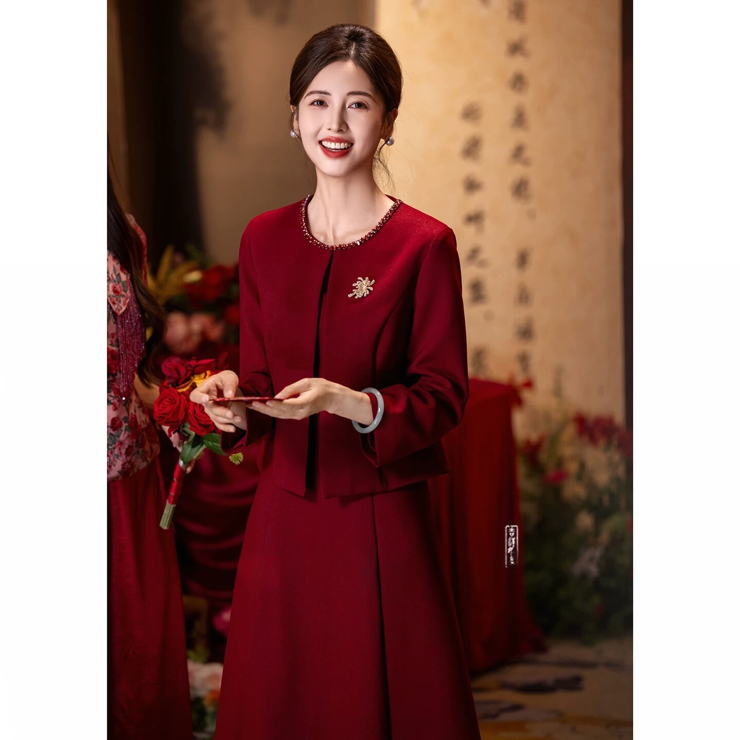 喜婆婆婚宴装小香风两件套红色婚礼喜服结婚妈妈礼服长袖高贵年轻