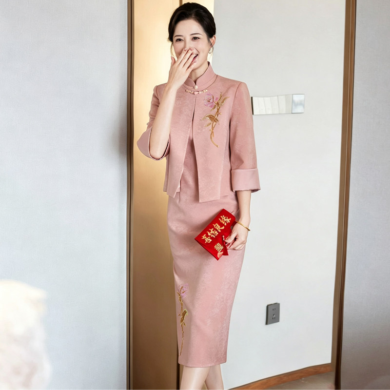 高端轻奢妈妈婚宴旗袍2026新款喜婆婆宴会连衣裙小个子可日常穿女