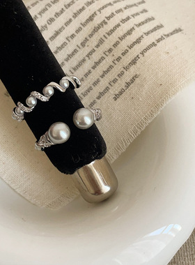 精致锆石珍珠螺纹开口戒指女小众设计感气质独特优雅百搭指环戒子