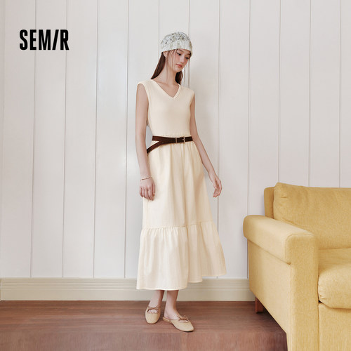 森马连衣裙女夏季V领荷叶边长裙腰带2026新款复古优雅百搭背心裙