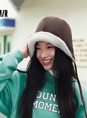 森马毛绒内里可翻折檐边套头帽女