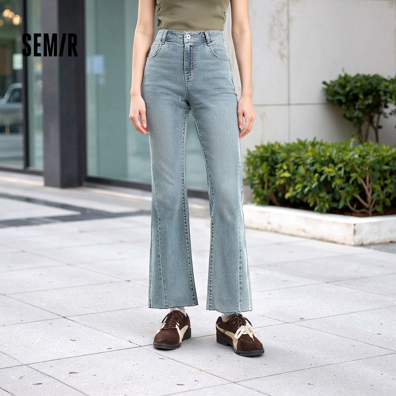 森马小个子毛边九分喇叭牛仔裤女