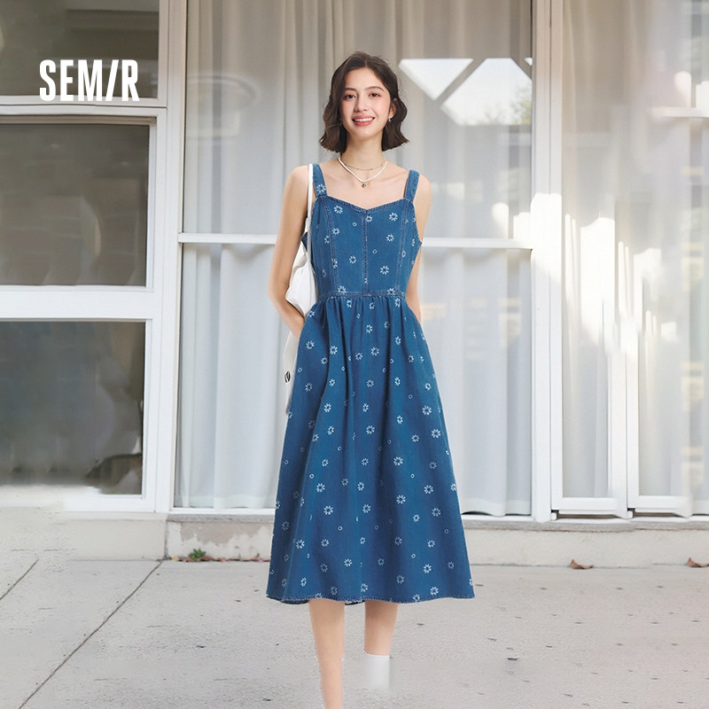 森马牛仔连衣裙女甜酷时尚个性2025夏新款元气满印纯棉背带裙俏皮