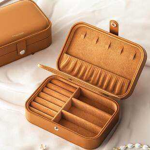 新款精致首饰收纳盒耳钉专用皮革防尘手镯项链耳钉戒指旅行便携