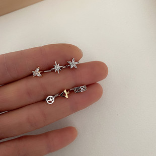 微镶精致五瓣花反战标志小耳圈百搭耳骨夹耳廓钉耳骨钉耳扣耳钉女