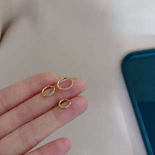 钛钢微镶锆石闪钻耳骨圈小巧隐形耳皮耳扣圈圈耳骨小耳环气质耳钉