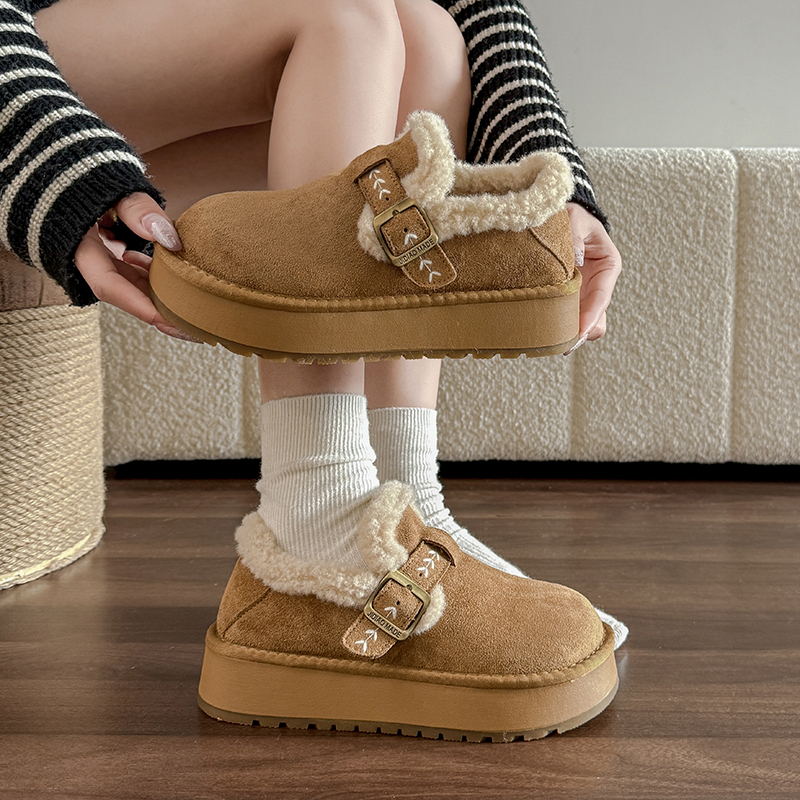 2025冬季韩版网红爆款保暖洋气加绒百搭休闲鞋厚底勃肯一脚蹬女鞋