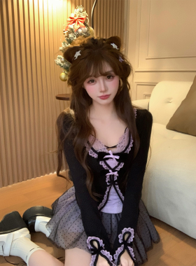 【瑞茜】黑巧莓酱 冬季甜酷少女风显瘦时尚套装R1190-1T