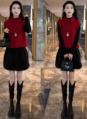 时尚套装女2025秋冬新款洋气娃娃领针织马甲打底衫半身裙三件套潮