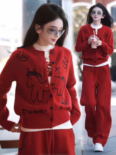 小马刺绣针织衫女2025秋冬新款时髦洋气毛线衣慵懒风显瘦毛衣套装