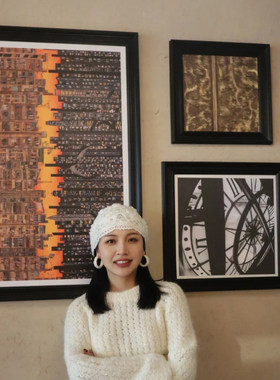 高级感小众中古风客厅组合装饰画