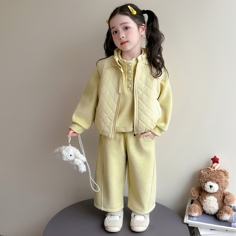 女童冬季加绒套装2026新款儿童洋气加厚冬装宝宝夹棉马甲三件套潮