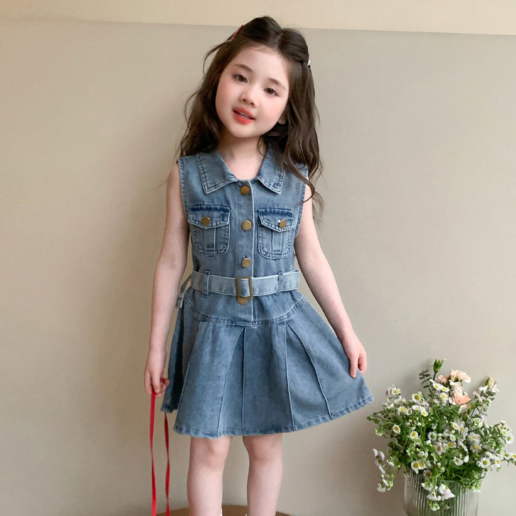 女童夏季连衣裙2026新款洋气儿童裙子中小童牛仔裙时髦夏装背心裙
