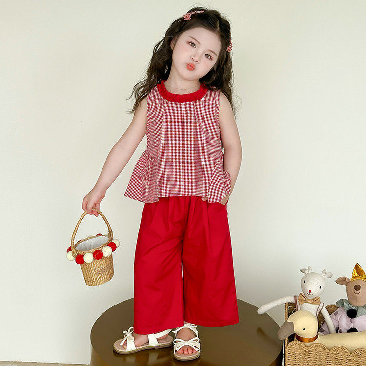 女童套装超好看夏装2026新款洋气女宝宝夏季格子背心阔腿裤两件套