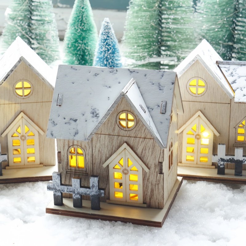 圣诞装饰发光小木屋LED木质圣诞小房子圣诞节创意场景桌面小摆件