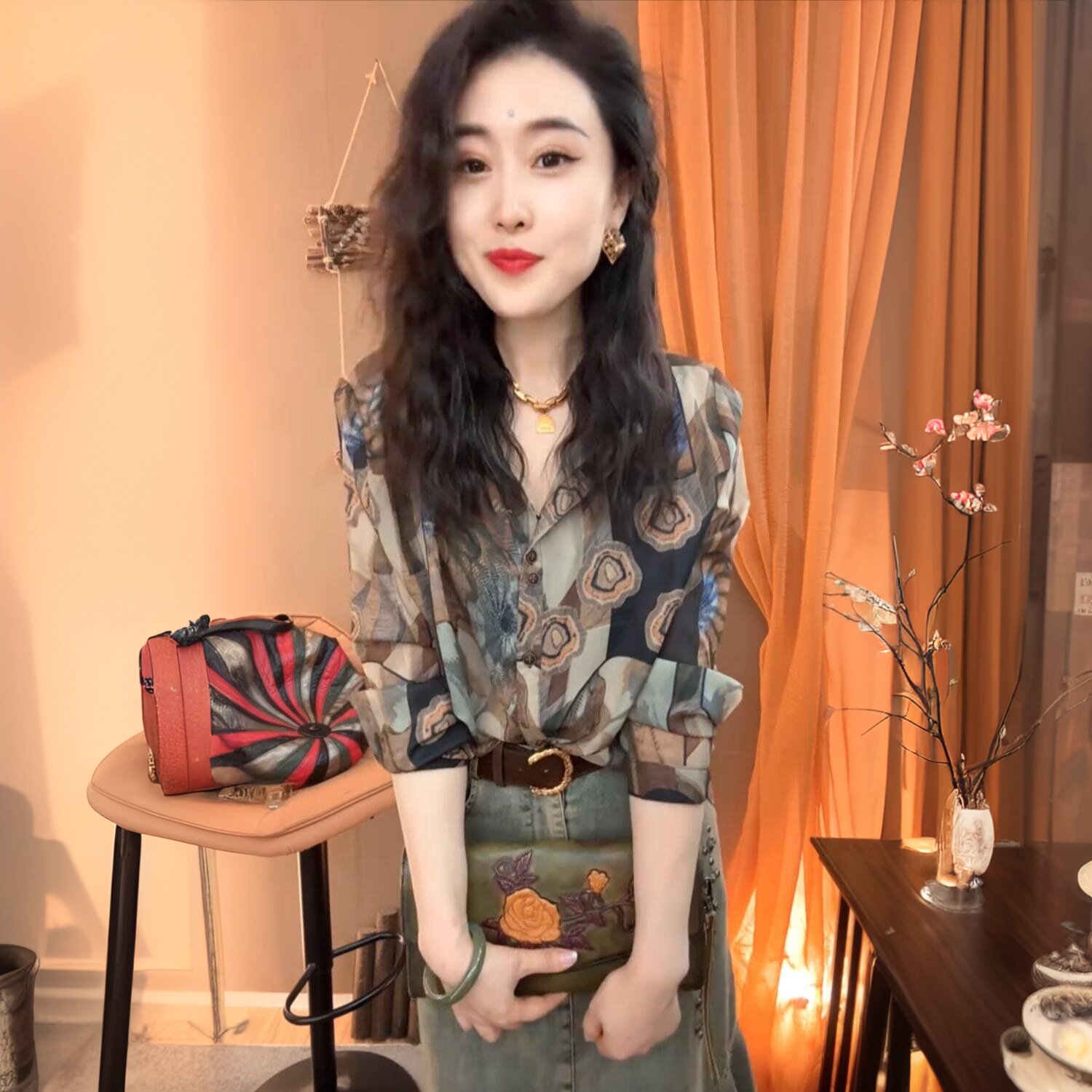 春夏时尚长袖丝麻薄款防晒衬衫宽松休闲遮肉印花衬衣大码打底小衫