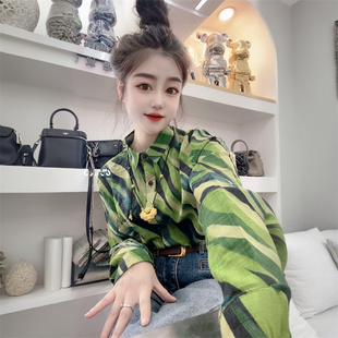 时尚洋气休闲条纹棉麻衬衫女长袖百搭遮肉显瘦薄款打底小衫衬衣潮