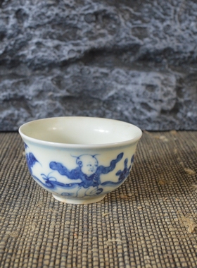 仿古瓷器 复古做旧明成化 斗彩人物纹品茗杯 古董古玩收藏品摆件