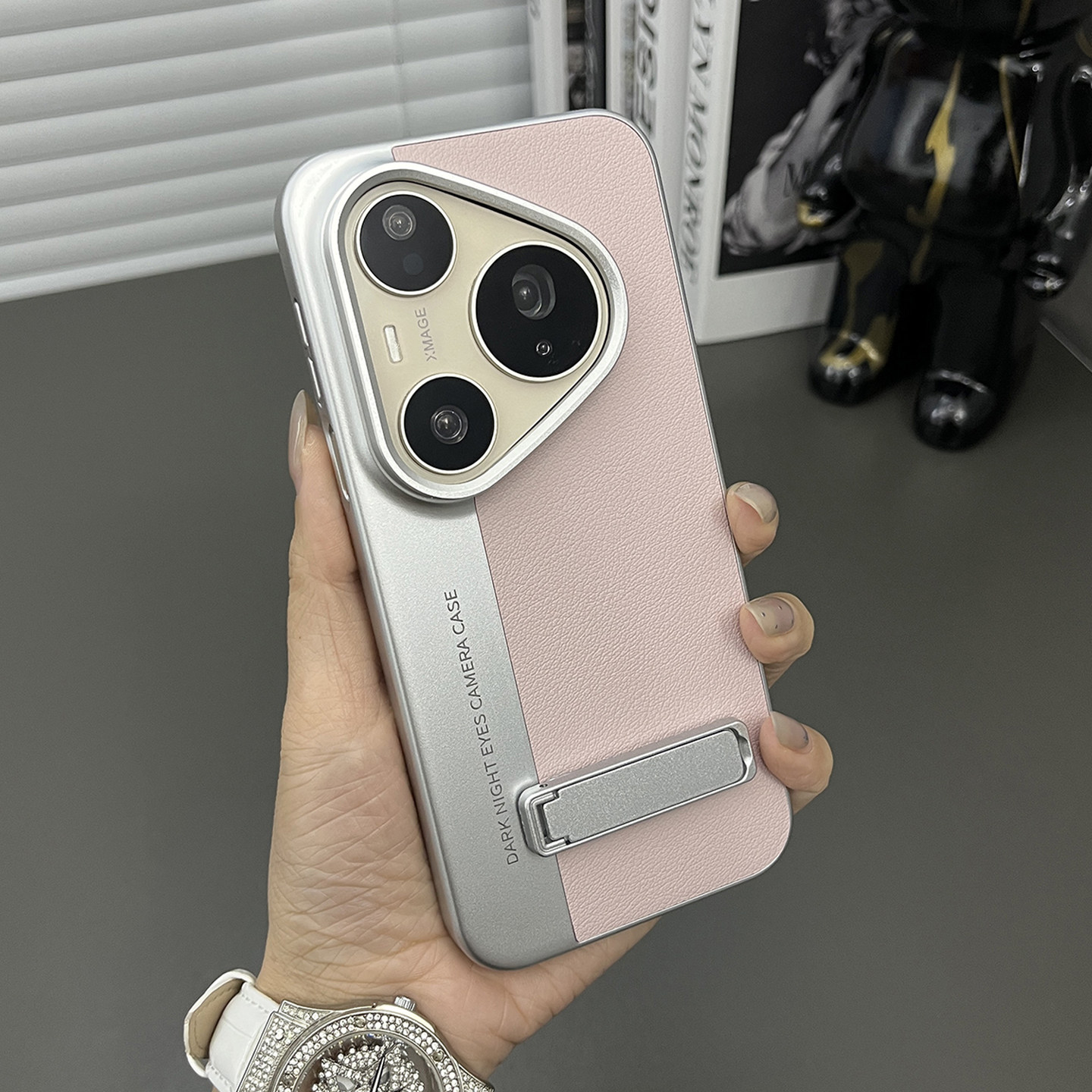 适用华为pura90promax支架手机壳图片