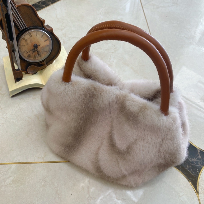 新款金貂绒包包女日韩ins时尚手提水桶包毛茸茸秋冬毛毛