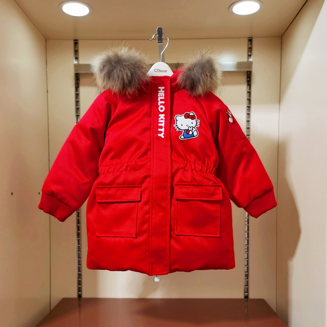 女童冬季加厚款连帽羽绒服