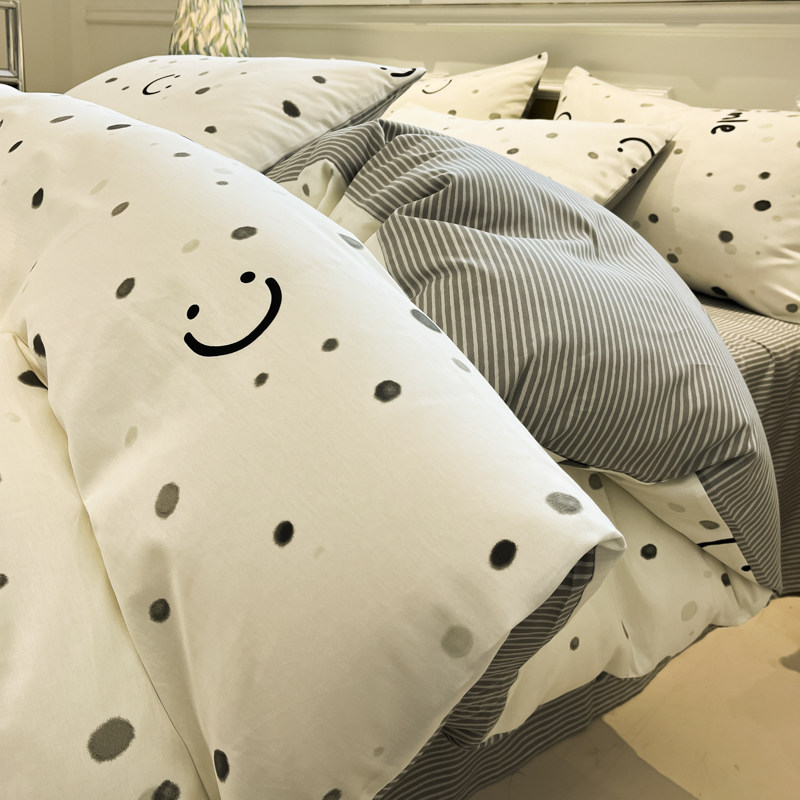 2026新款卡通黑白笑脸床上四件套纯棉全棉宿舍三件套被套床单床笠