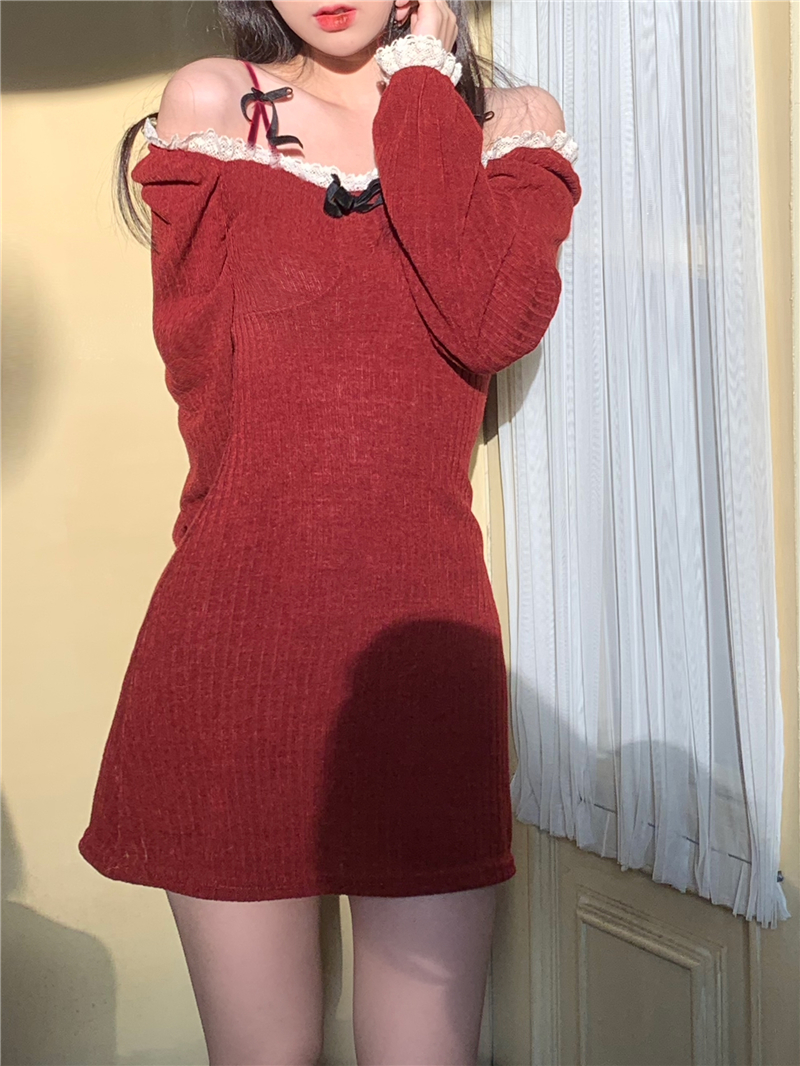 Real auction real price Christmas New Year red knitting bottom dress lace square collar long sleeve skirt waist skirt