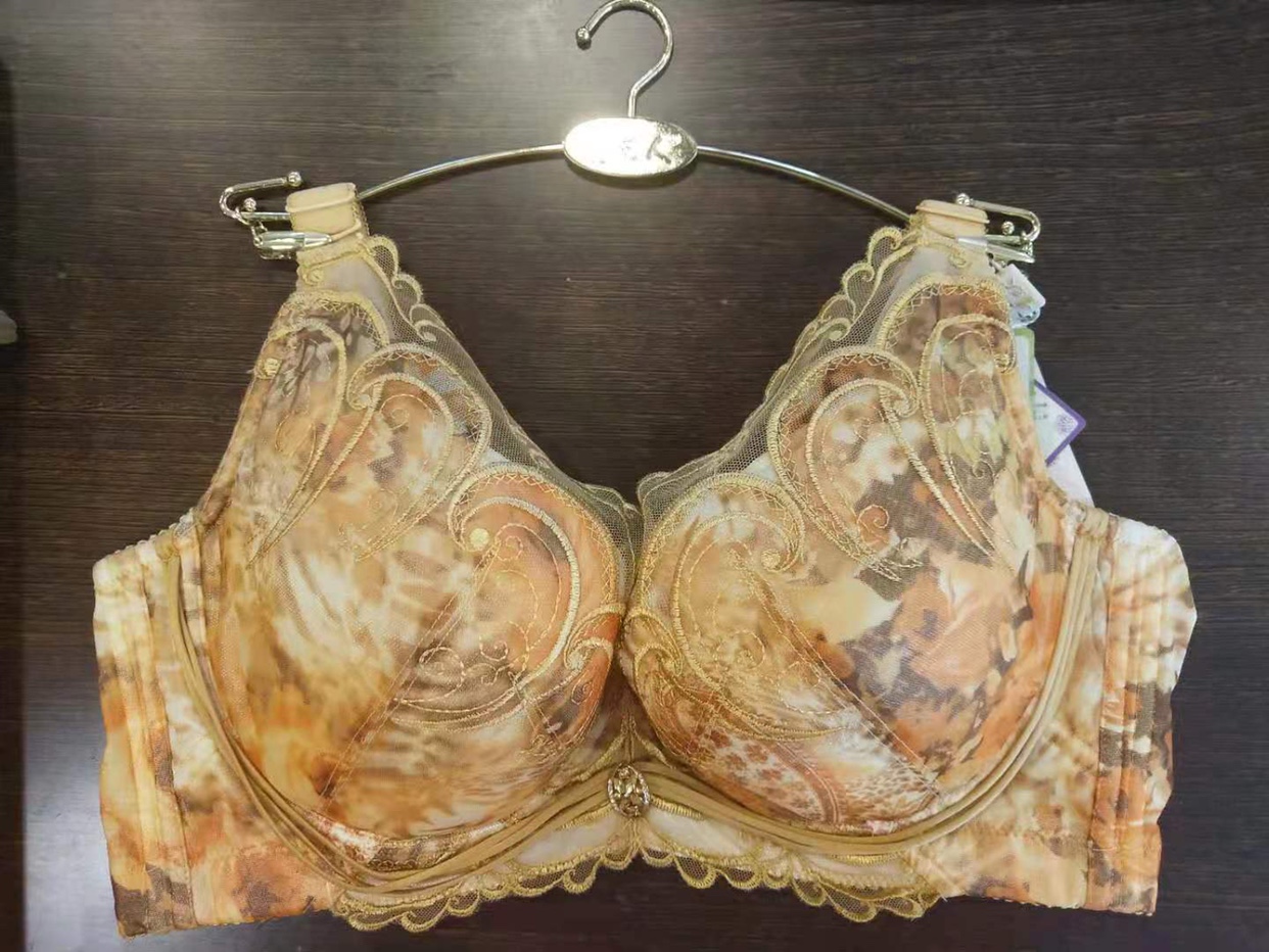 贵夫人商场同款调整型上托文胸罩