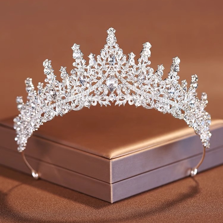 皇冠新娘头饰韩式大气婚纱发饰女神同款十八岁成人礼公主生日王冠