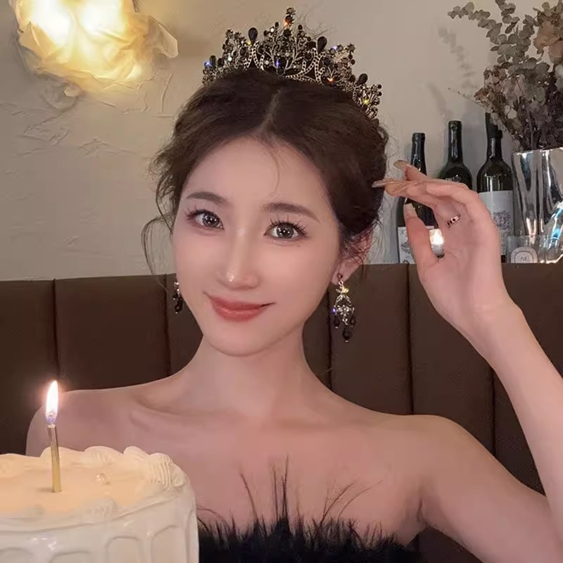 热销复古典雅巴洛克王冠头饰赫本风新娘黑色王冠优雅造型发饰