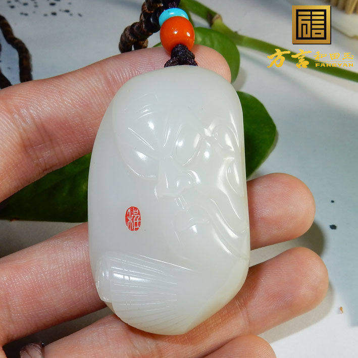 方言企业和田玉特惠珍品钱程程羊脂玉挂金皮无结构关公吊坠挂件F
