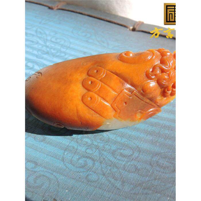 史诗级方言新疆独颗籽料聚黄金皮鸡油黄皮羊脂白玉籽料貔貅把件F