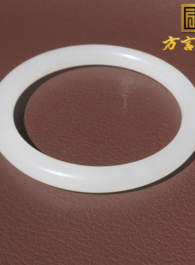 青海料冰底温润细无结构白玉手镯