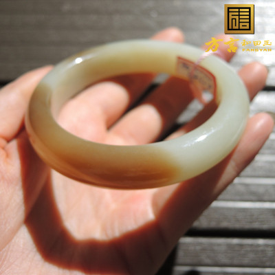 重磅级方言和田玉精品佩戴温润新疆且末料糖白玉58mm玉手镯O1