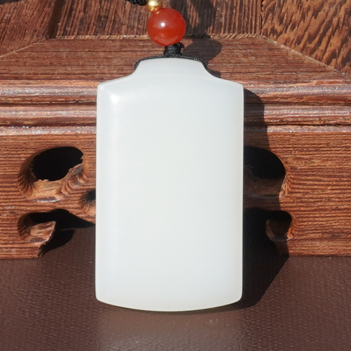 方言和田玉新疆黑山白玉牌子吊坠