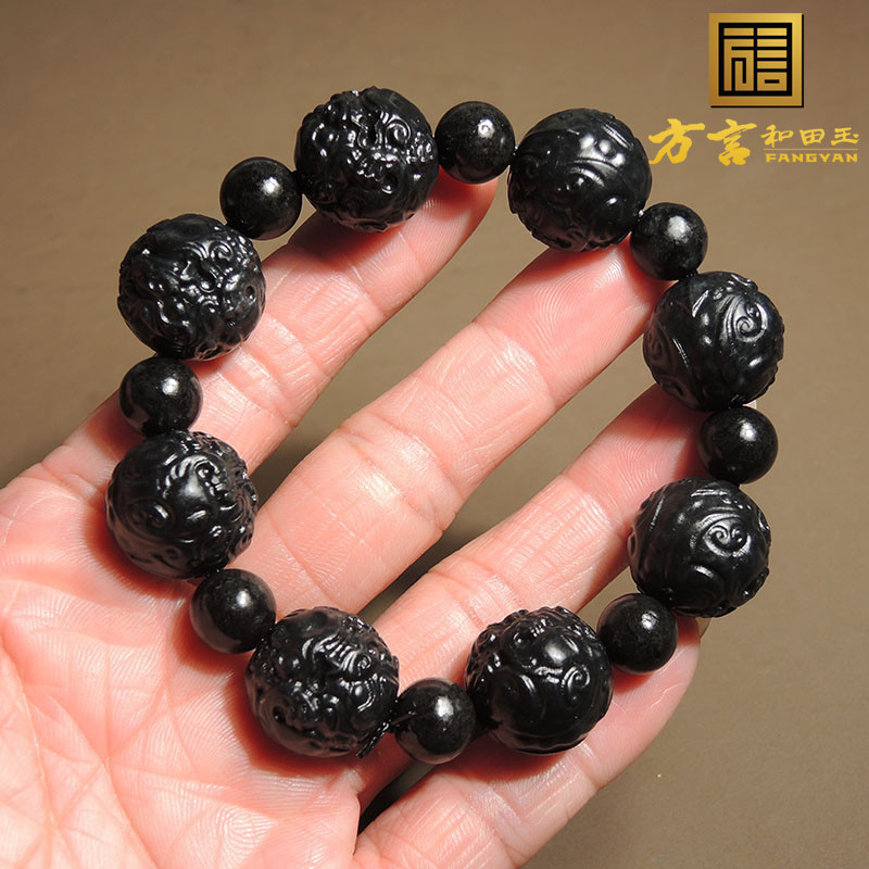 惊呆了方言品牌和田玉精品漆黑如墨墨玉籽料卡17mm貔貅手串手链h4