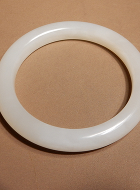 方言和田玉青海冰底温润白玉手镯