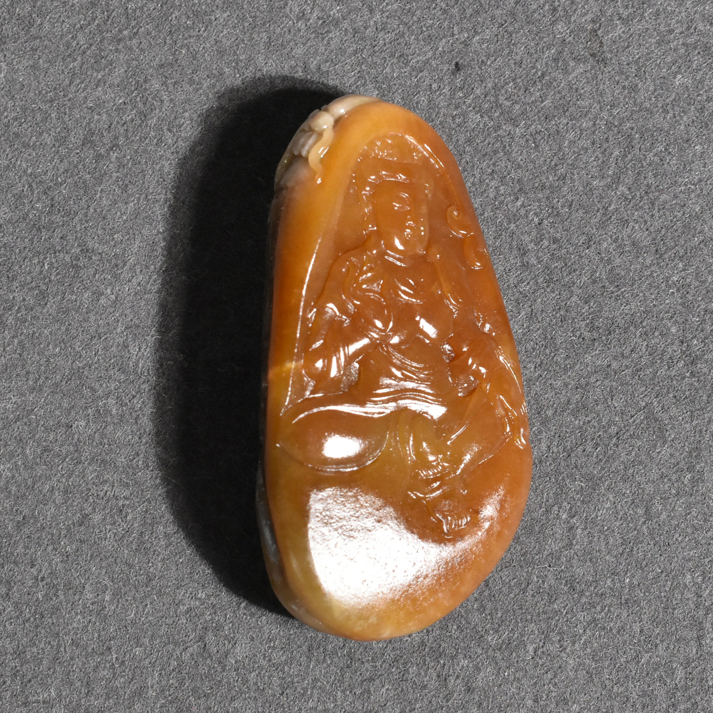 收藏级方言和田玉新疆老熟栗子黄黄玉籽料原石独籽御龙观音吊坠H8