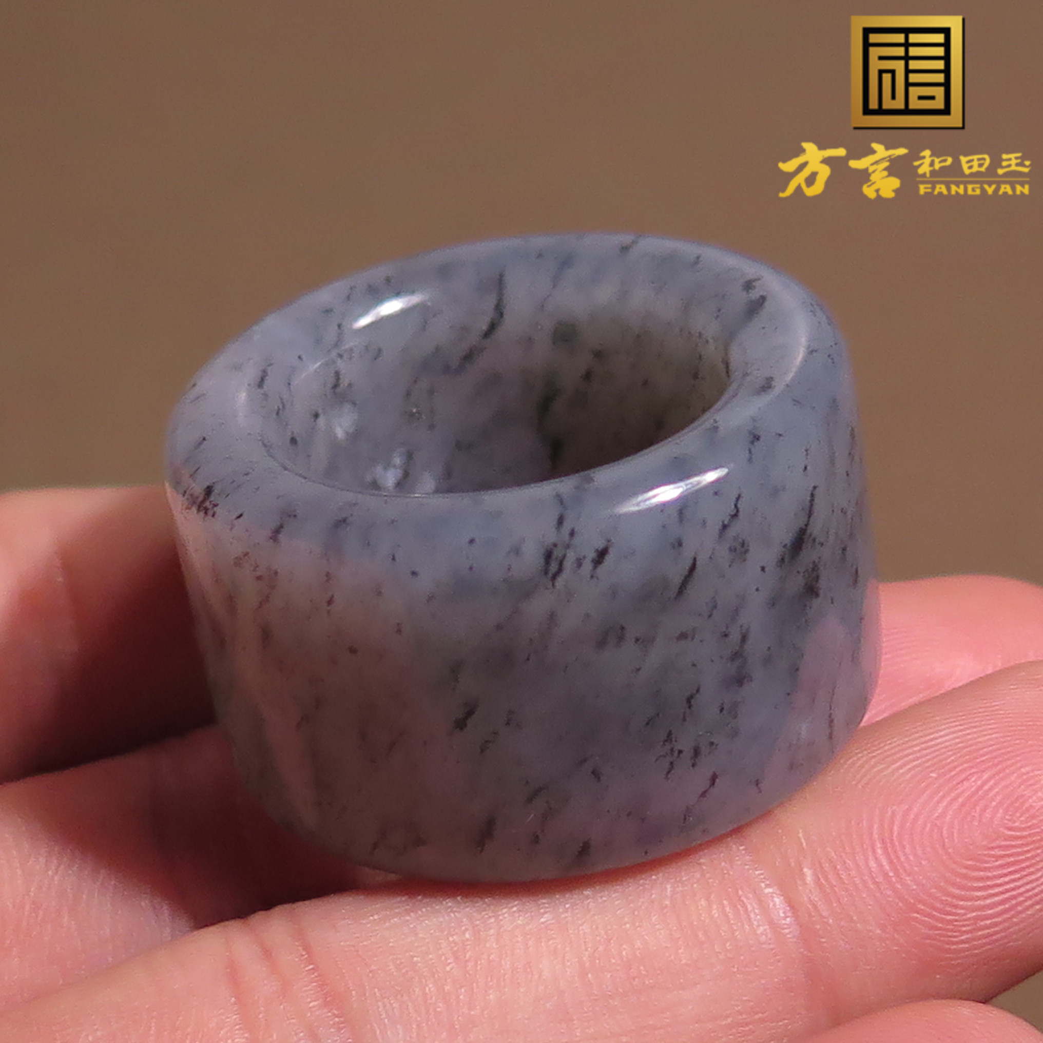 爆亏方言品牌精品特色放漏新疆青花籽料玉石圈口22mm戒指扳指X7