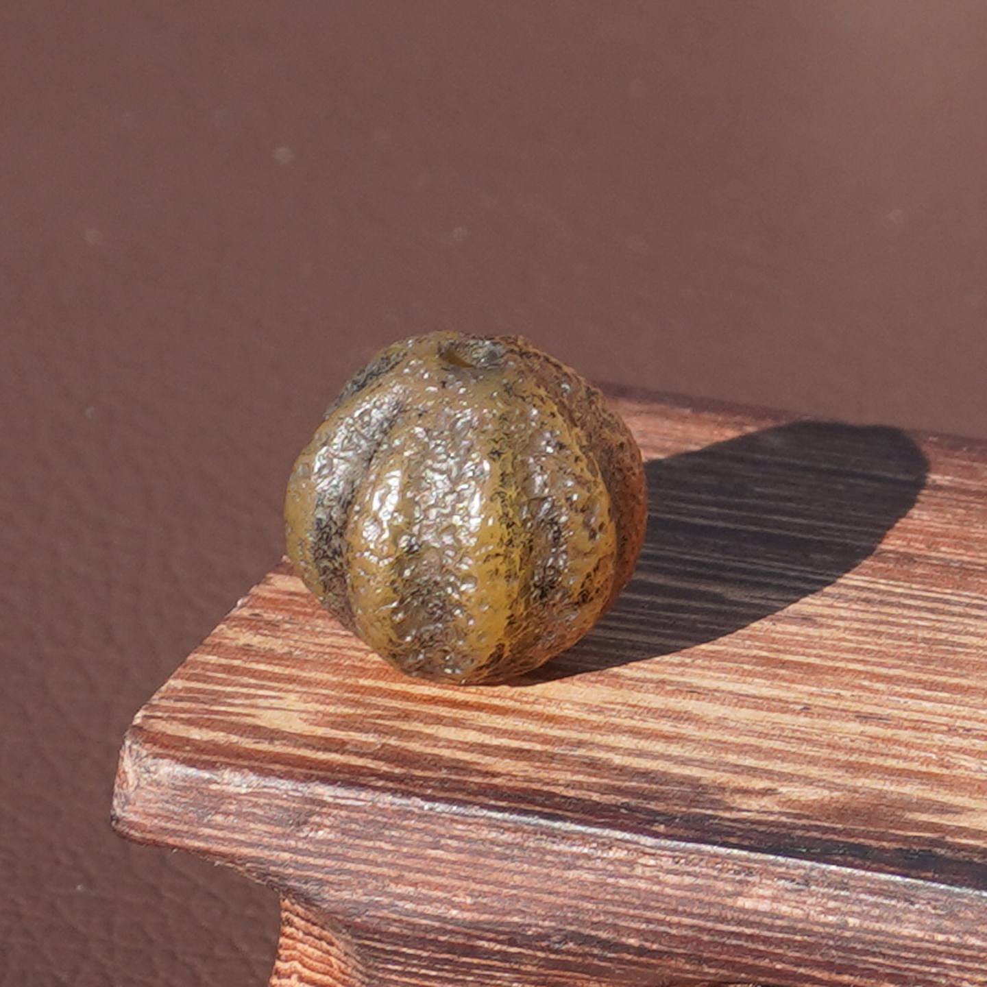 亏麻方言放漏藏传南瓜纹复古老气包浆黄玛瑙散珠DIY瓜珠小配饰A6,珠宝/钻石/翡翠,颈饰,淘宝优惠券,粉丝福利购,淘宝优惠卷