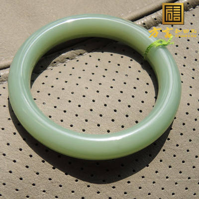 惊爆价珍品俄鸭蛋青碧玉