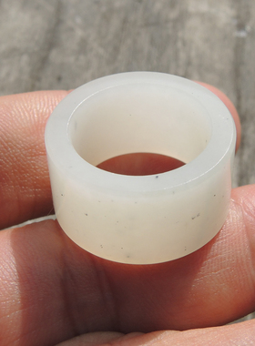 珍稀俏色名品白青花籽料高端扳指